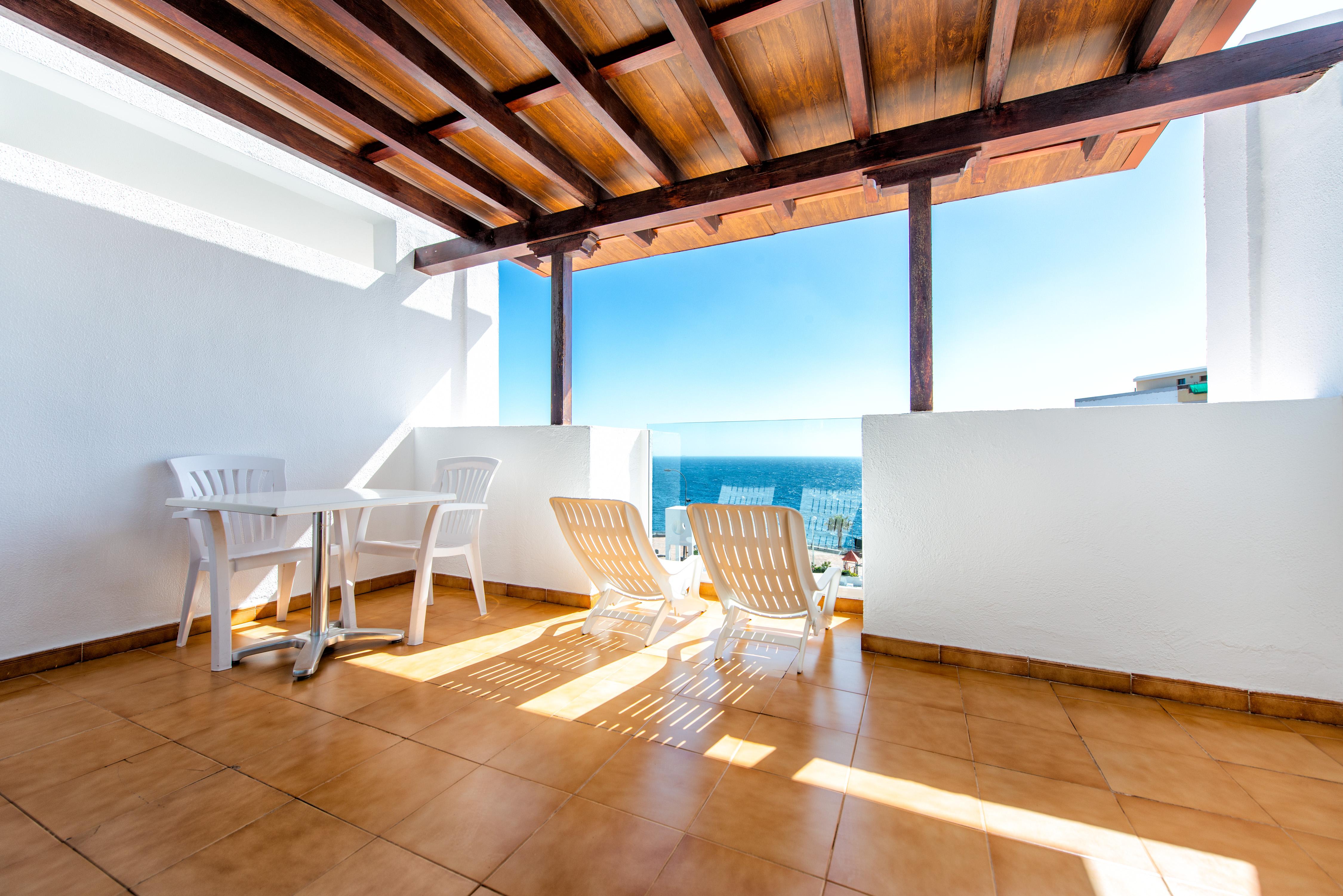 Albatros Apartments By Malibu Каляо Салвахе Екстериор снимка